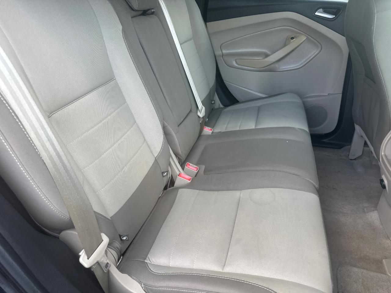Ford Escape FWD 4dr SE 2014