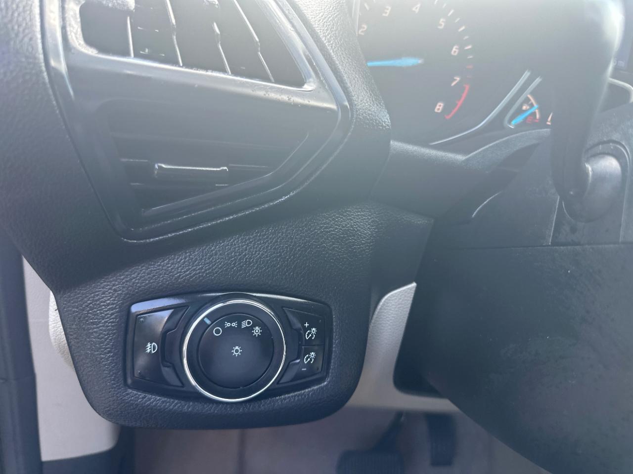 Ford Escape FWD 4dr SE 2014