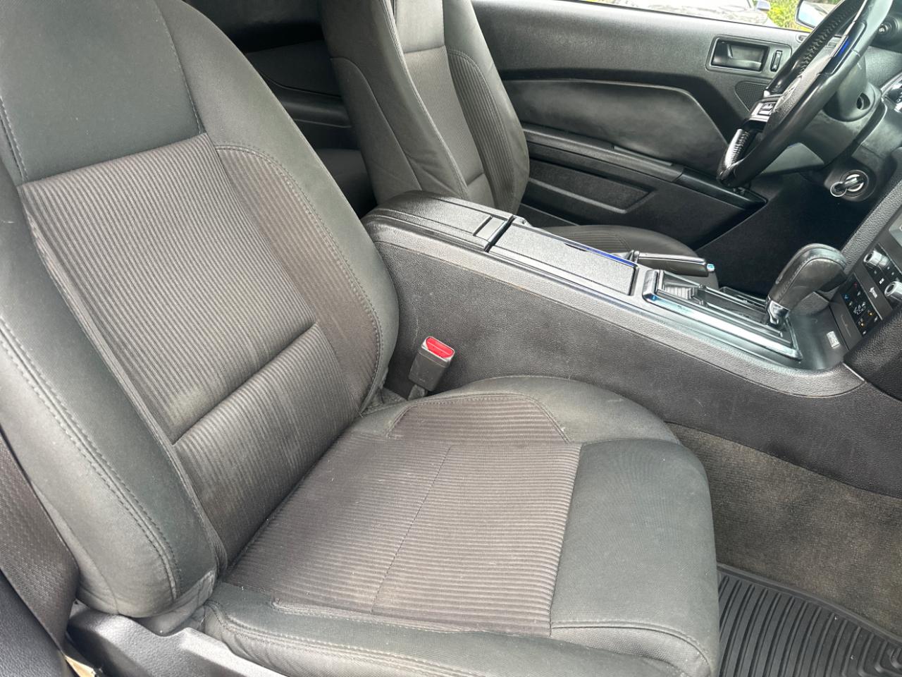Ford Mustang 2dr Cpe V6 2014