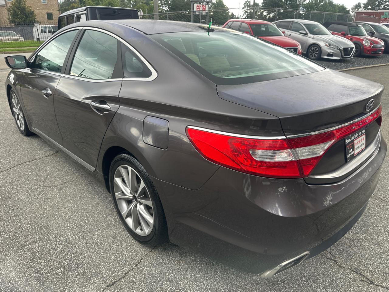 Hyundai Azera 4dr Sdn 2015