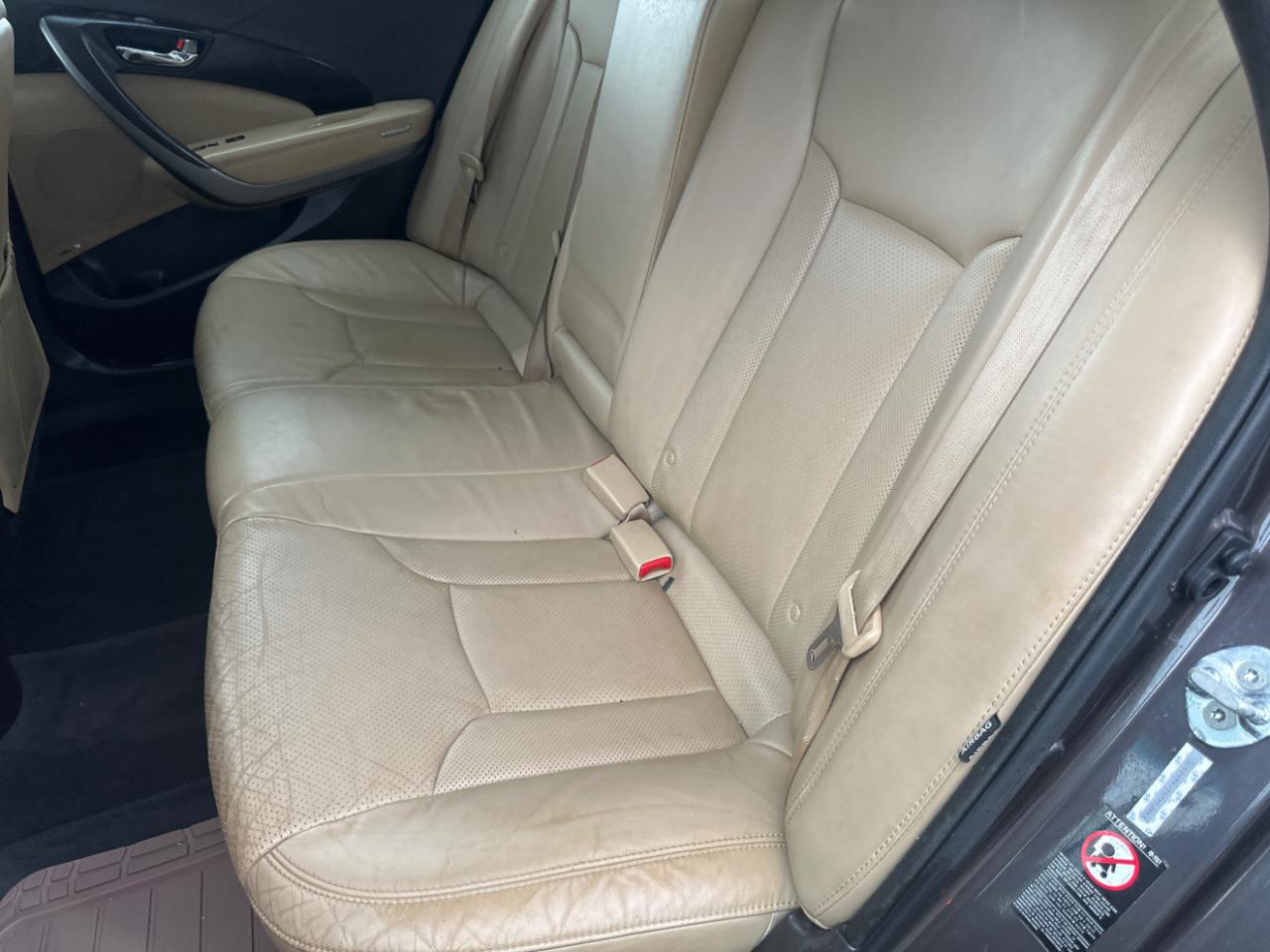 Hyundai Azera 4dr Sdn 2015