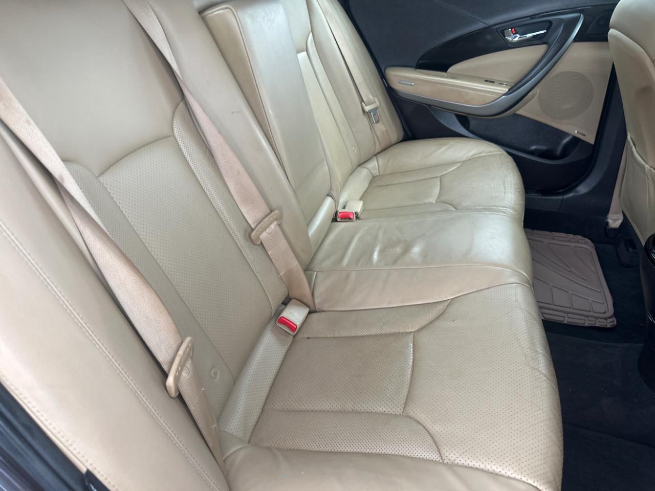 Hyundai Azera 4dr Sdn 2015