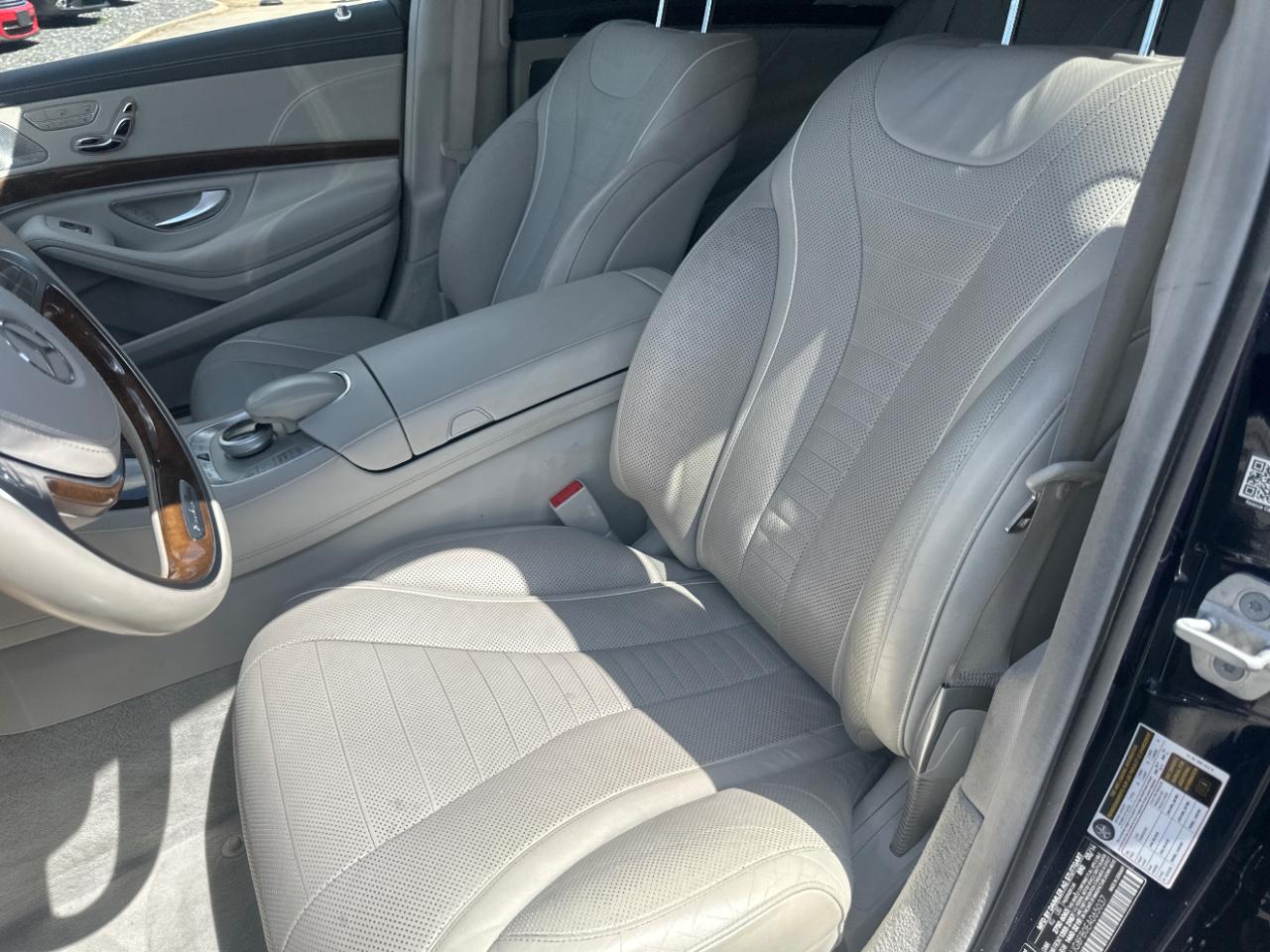 Mercedes-Benz S-Class 4dr Sdn S 550 4MATIC 2014