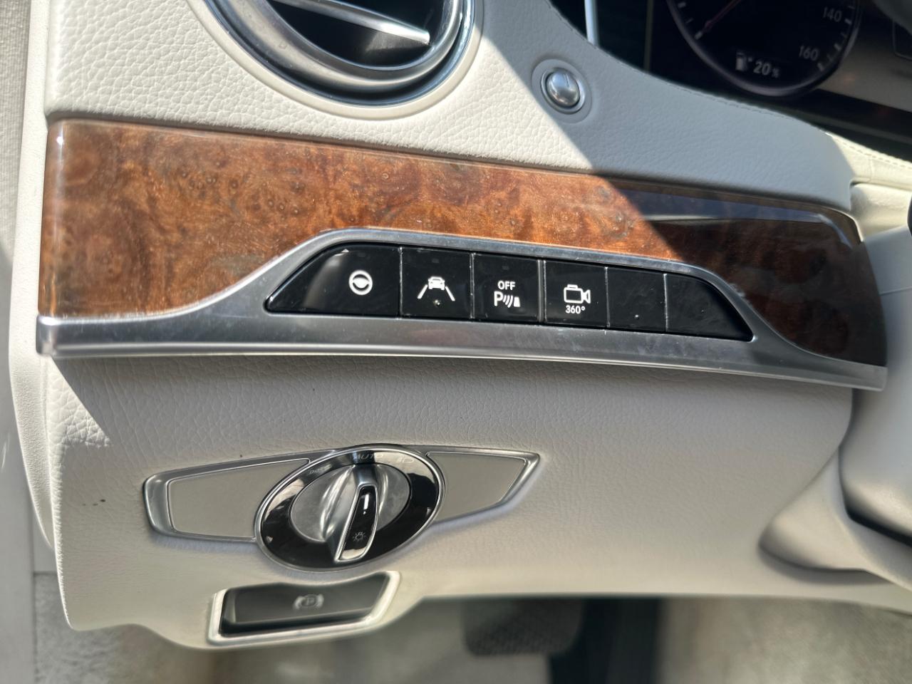 Mercedes-Benz S-Class 4dr Sdn S 550 4MATIC 2014