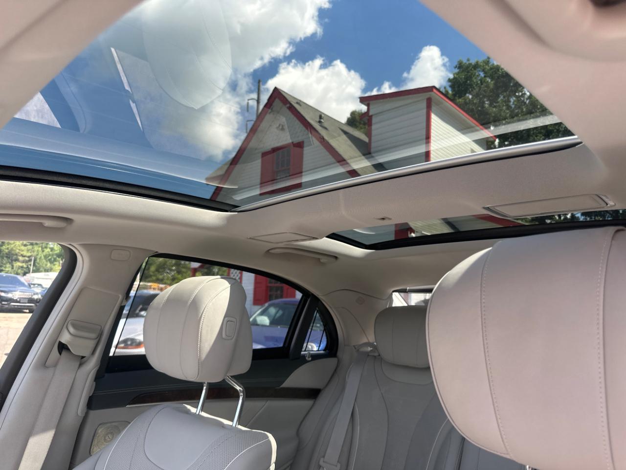 Mercedes-Benz S-Class 4dr Sdn S 550 4MATIC 2014