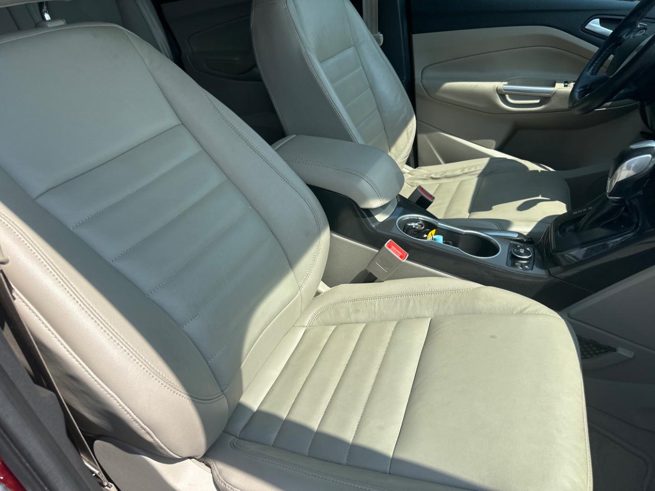 Ford Escape FWD 4dr Titanium 2016