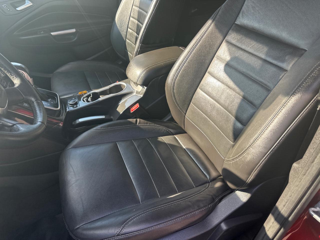 Ford Escape 4WD 4dr Titanium 2014