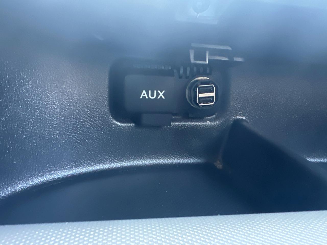 Honda Element 4WD EX Auto w/Side Airbags 2004