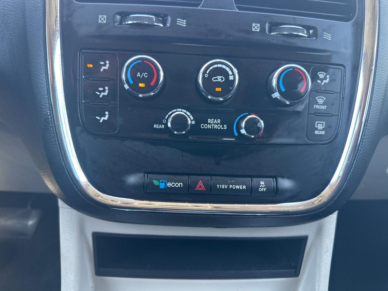 Dodge Grand Caravan 4dr Wgn SXT 2013