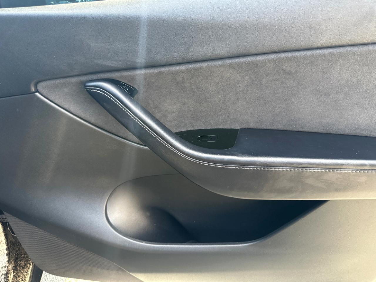 Tesla Model Y Long Range AWD 2021