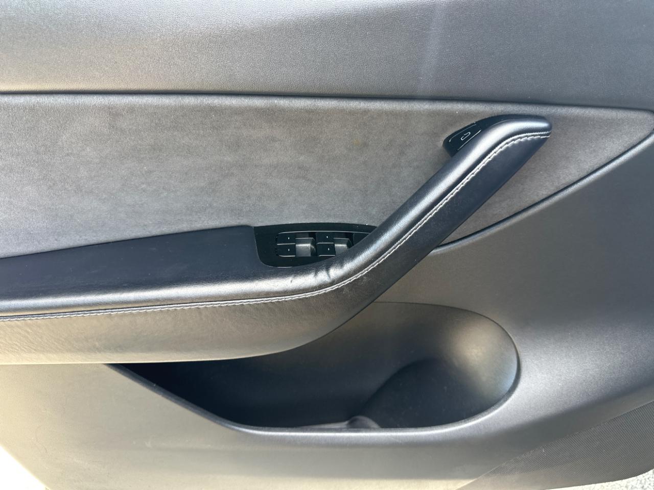 Tesla Model Y Long Range AWD 2021