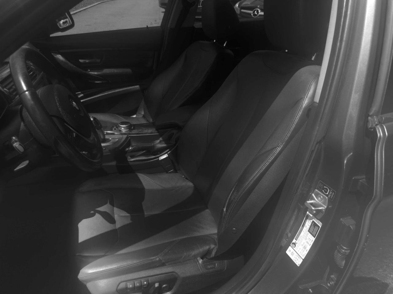 BMW 3 Series 4dr Sdn 328i RWD 2014