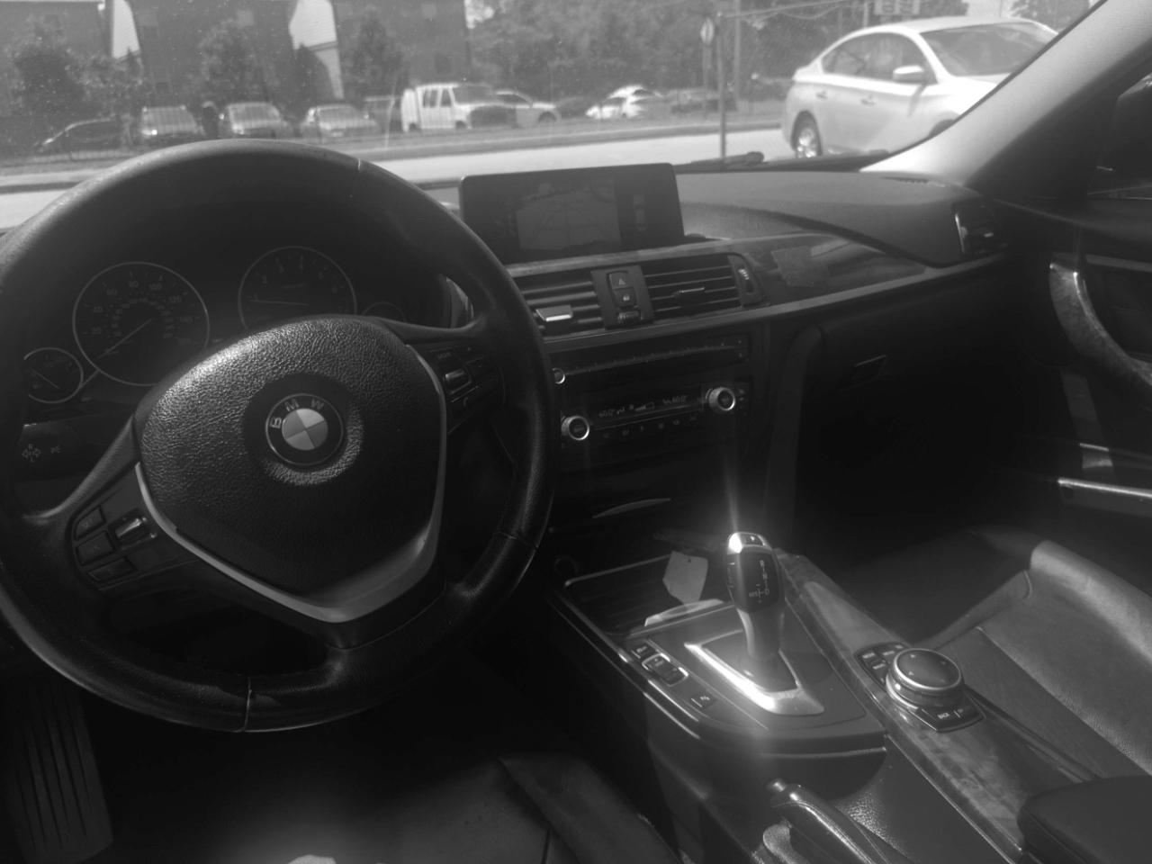 BMW 3 Series 4dr Sdn 328i RWD 2014