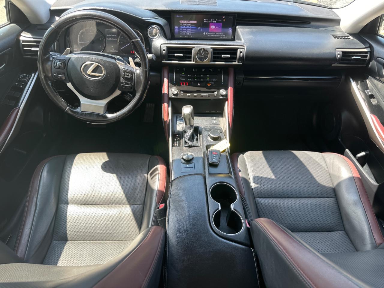 Lexus IS IS Turbo RWD 2017