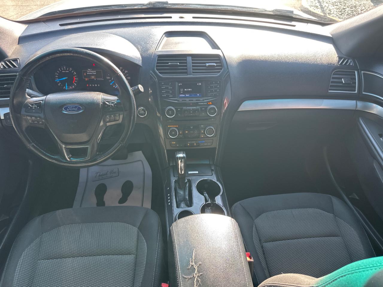 Ford Explorer XLT FWD 2017