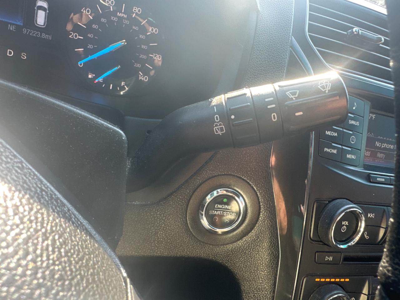 Ford Explorer XLT FWD 2017
