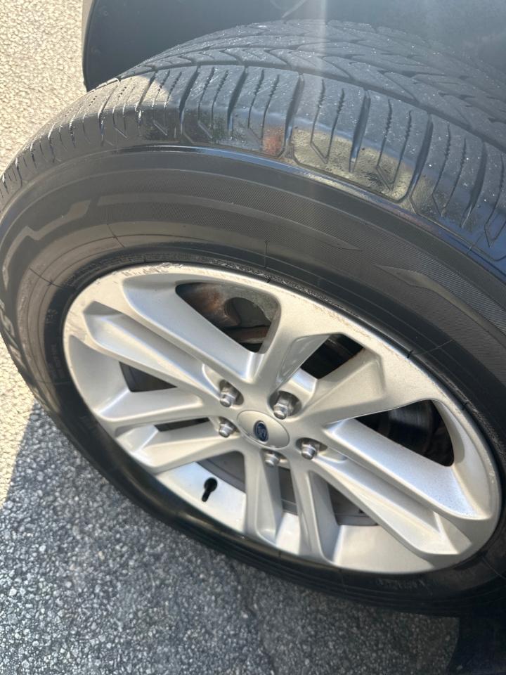 Ford Explorer XLT FWD 2017