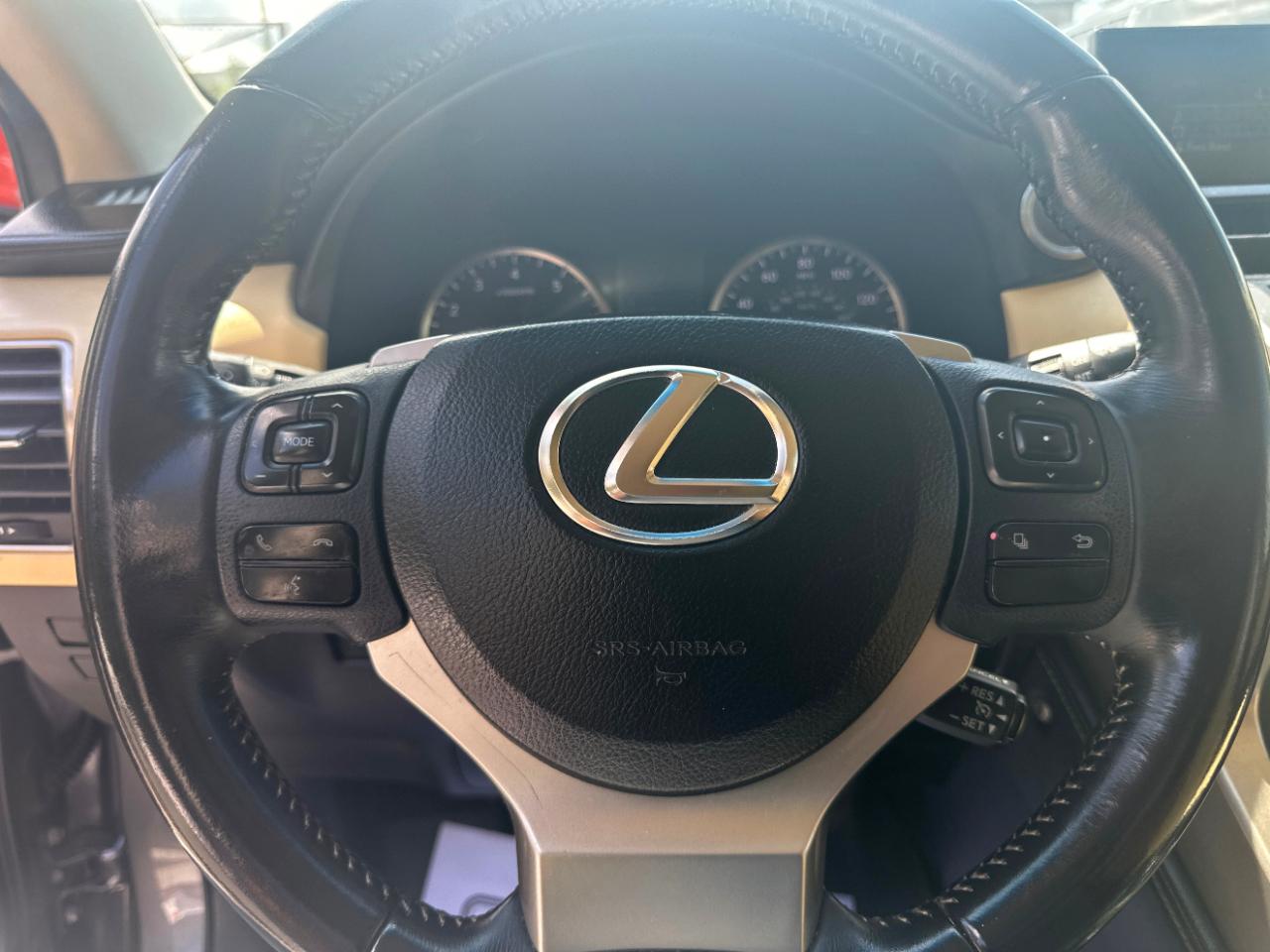Lexus NX 200t FWD 4dr 2015