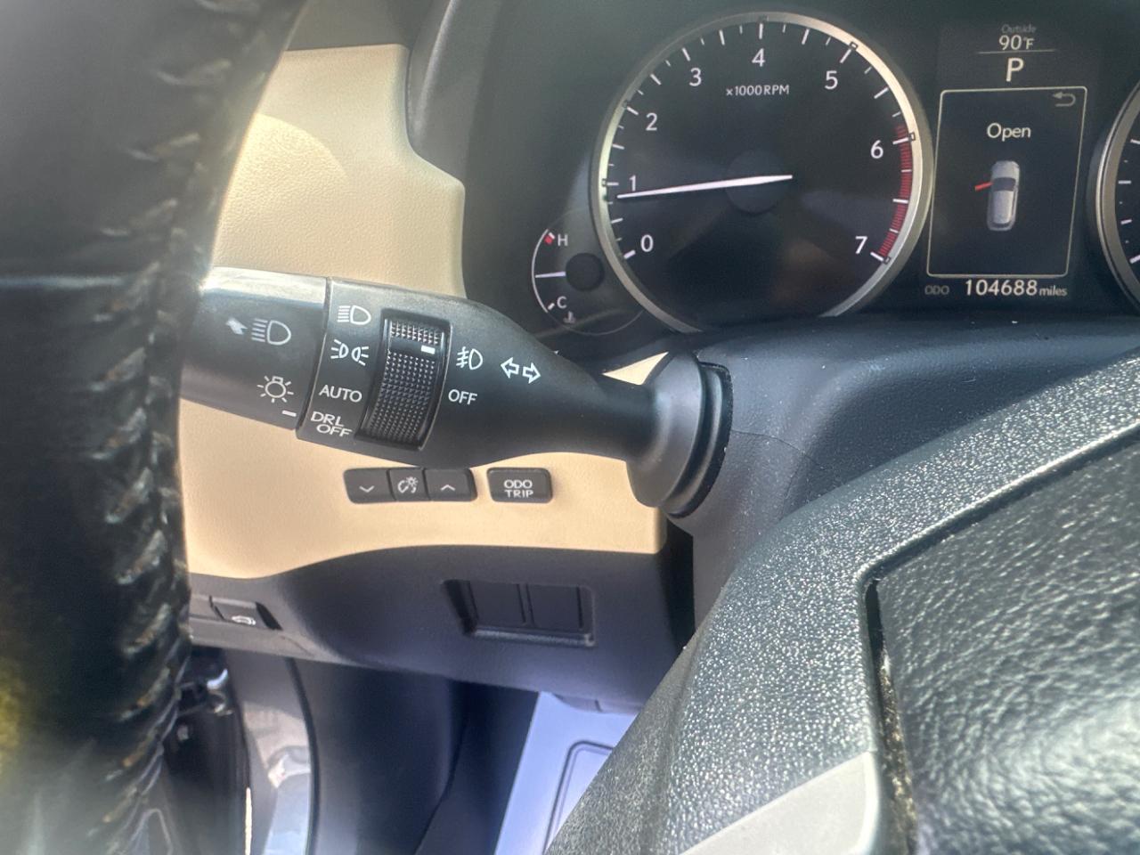 Lexus NX 200t FWD 4dr 2015