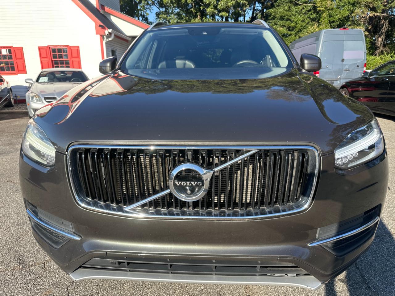 Volvo XC90 T6 AWD 7-Passenger Momentum 2018