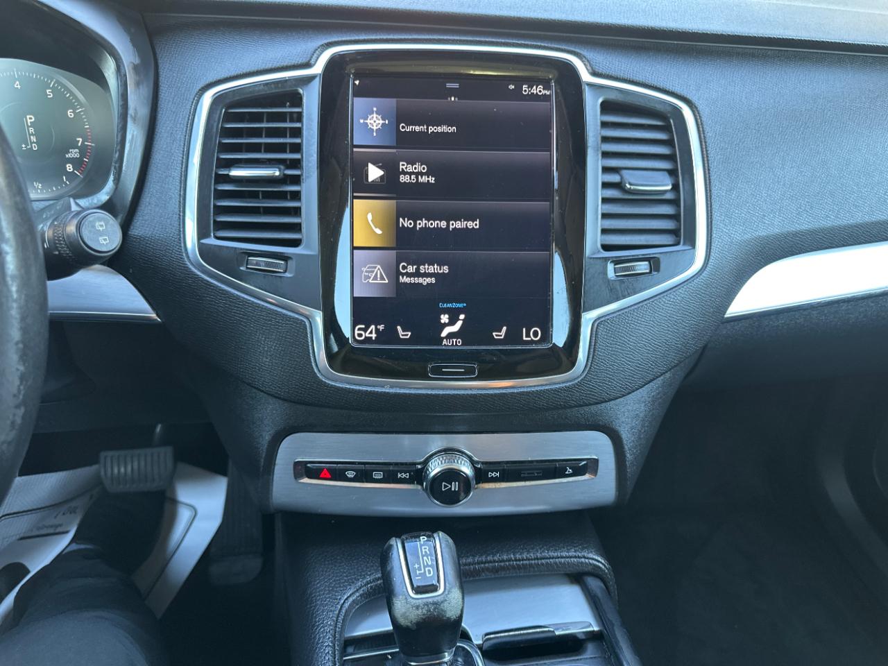 Volvo XC90 T6 AWD 7-Passenger Momentum 2018