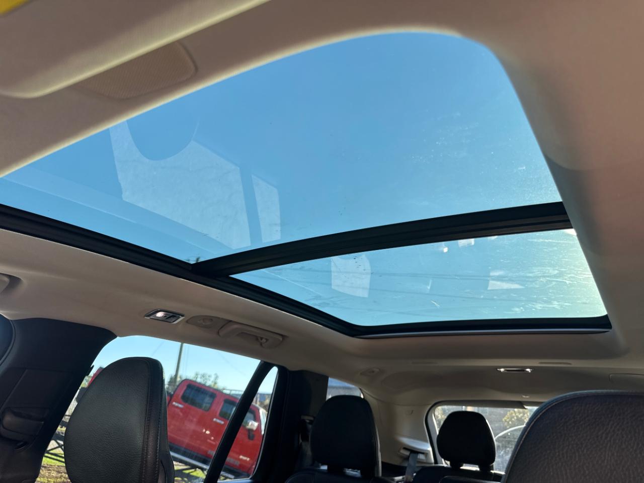 Volvo XC90 T6 AWD 7-Passenger Momentum 2018