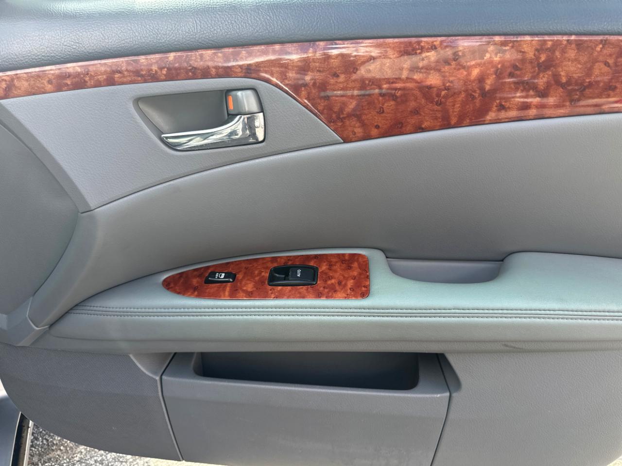 Toyota Avalon 4dr Sdn Touring (Natl) 2006