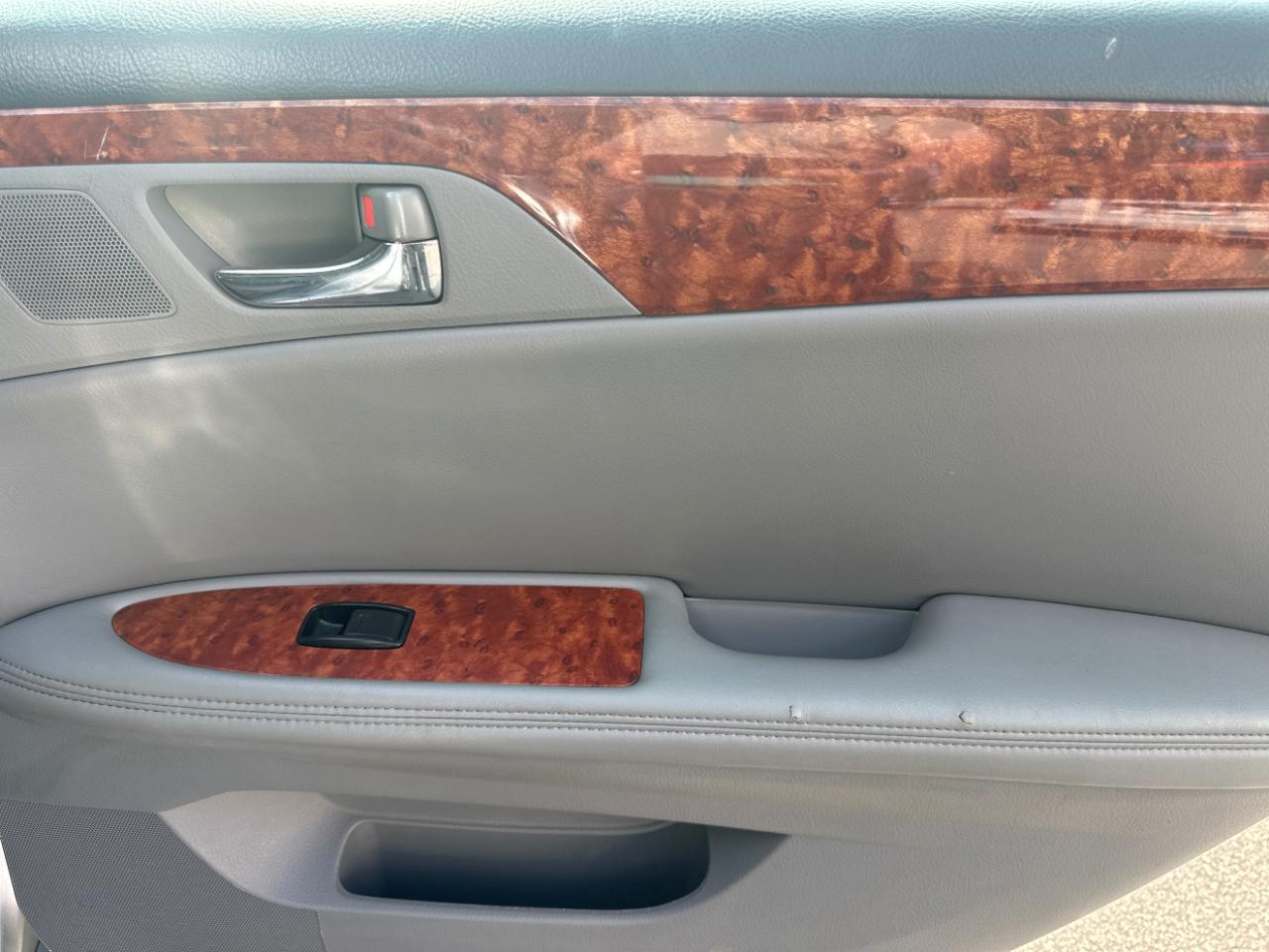 Toyota Avalon 4dr Sdn Touring (Natl) 2006