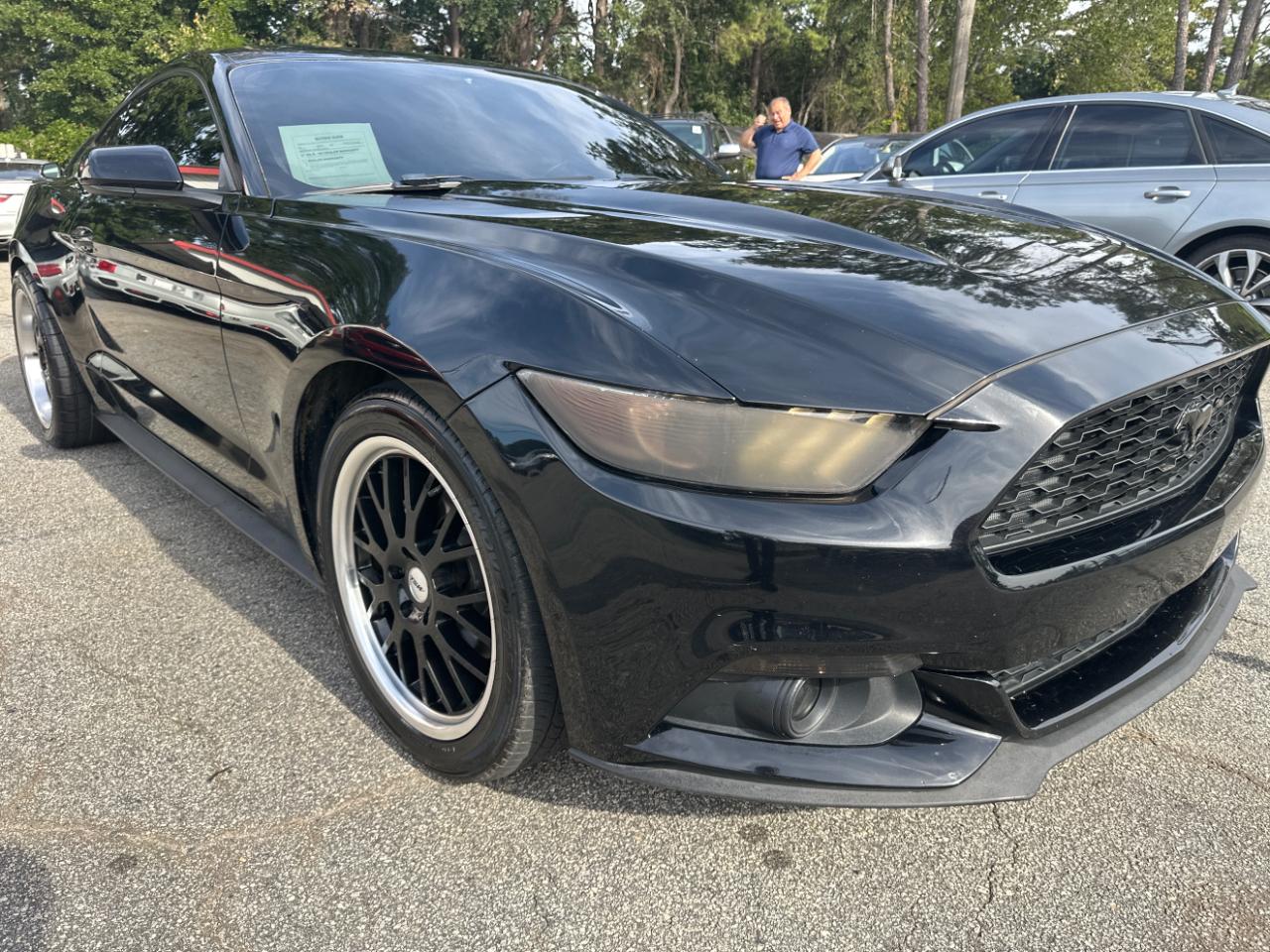 Ford Mustang EcoBoost Fastback 2017