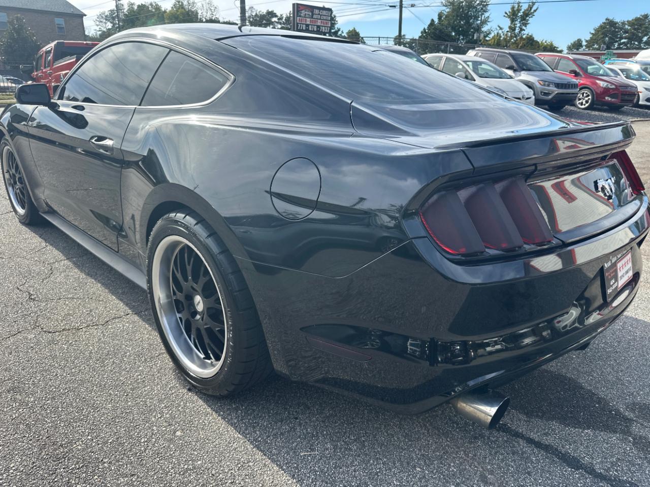 Ford Mustang EcoBoost Fastback 2017