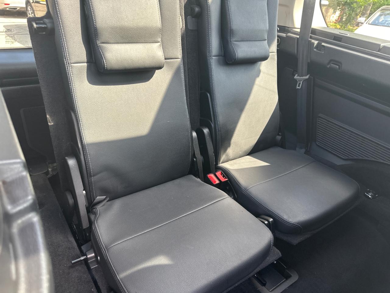 Land Rover LR4 4WD 4dr HSE 2015