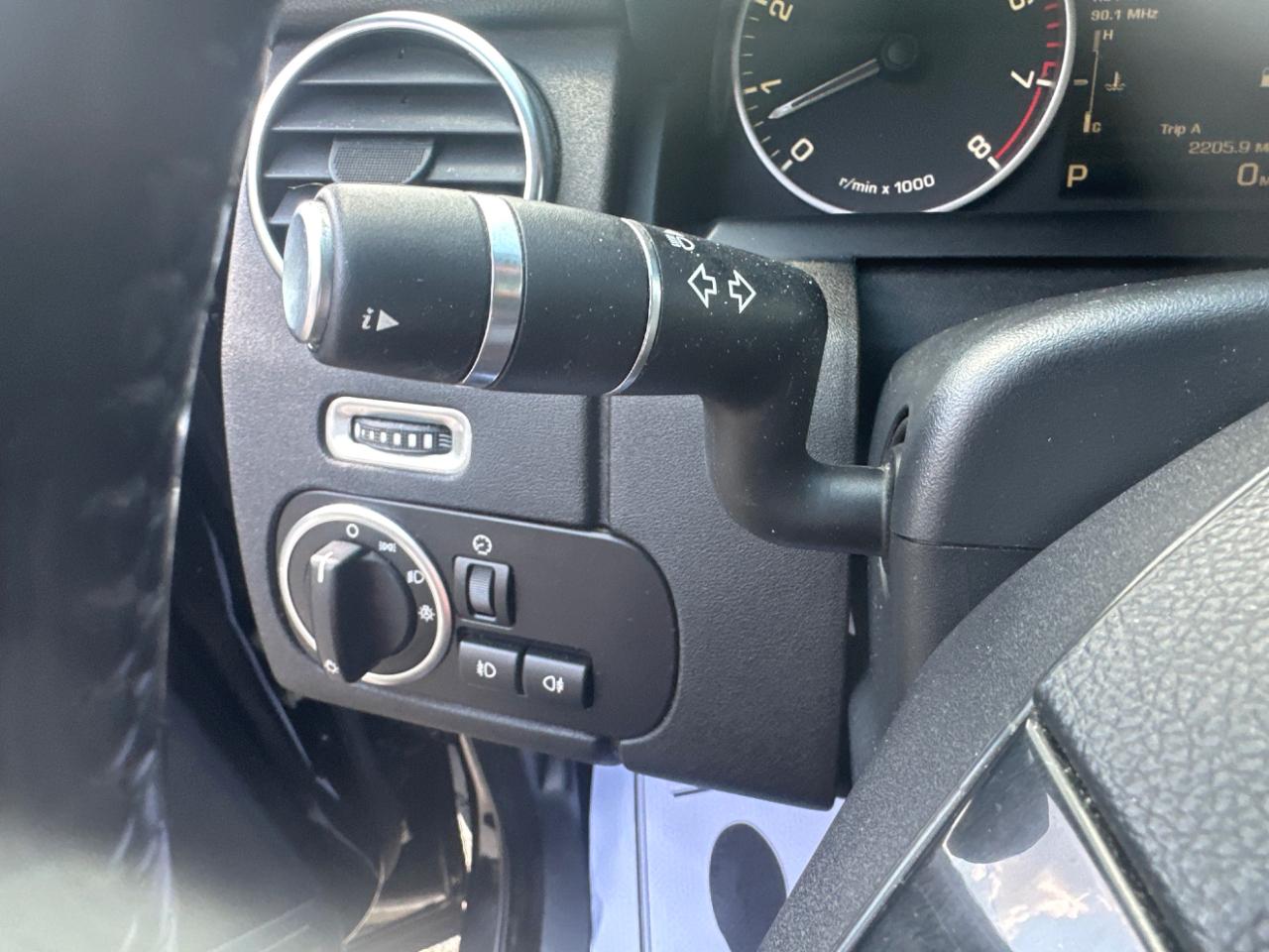 Land Rover LR4 4WD 4dr HSE 2015