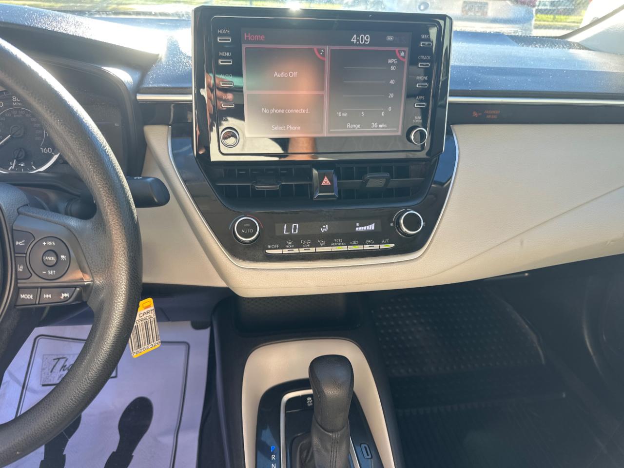 Toyota Corolla LE CVT (Natl) 2020