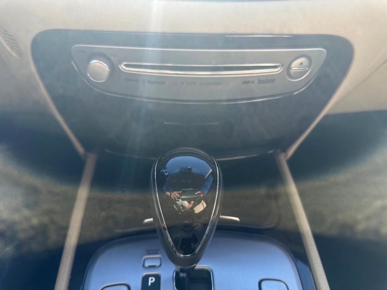 Hyundai Genesis 4dr Sdn 3.8L V6 2009