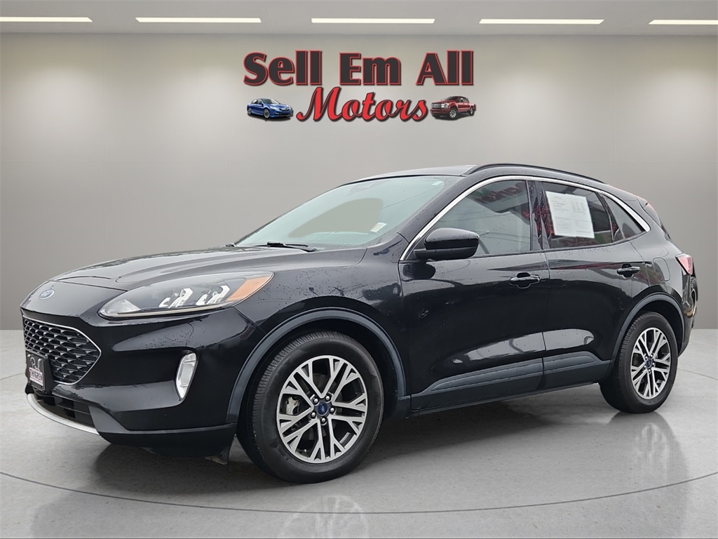 2021 Ford Escape SEL's photo