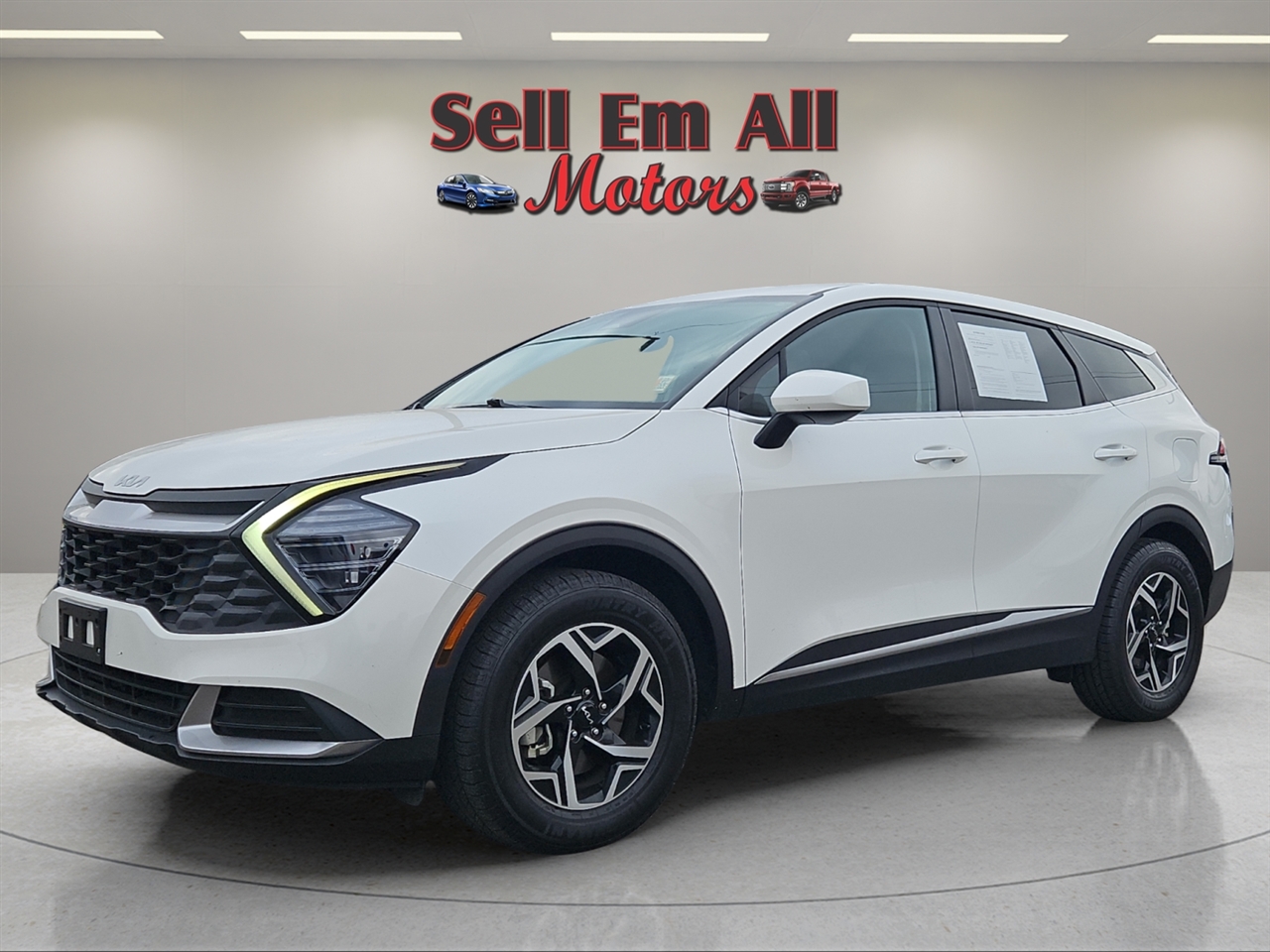 2024 Kia Sportage LX