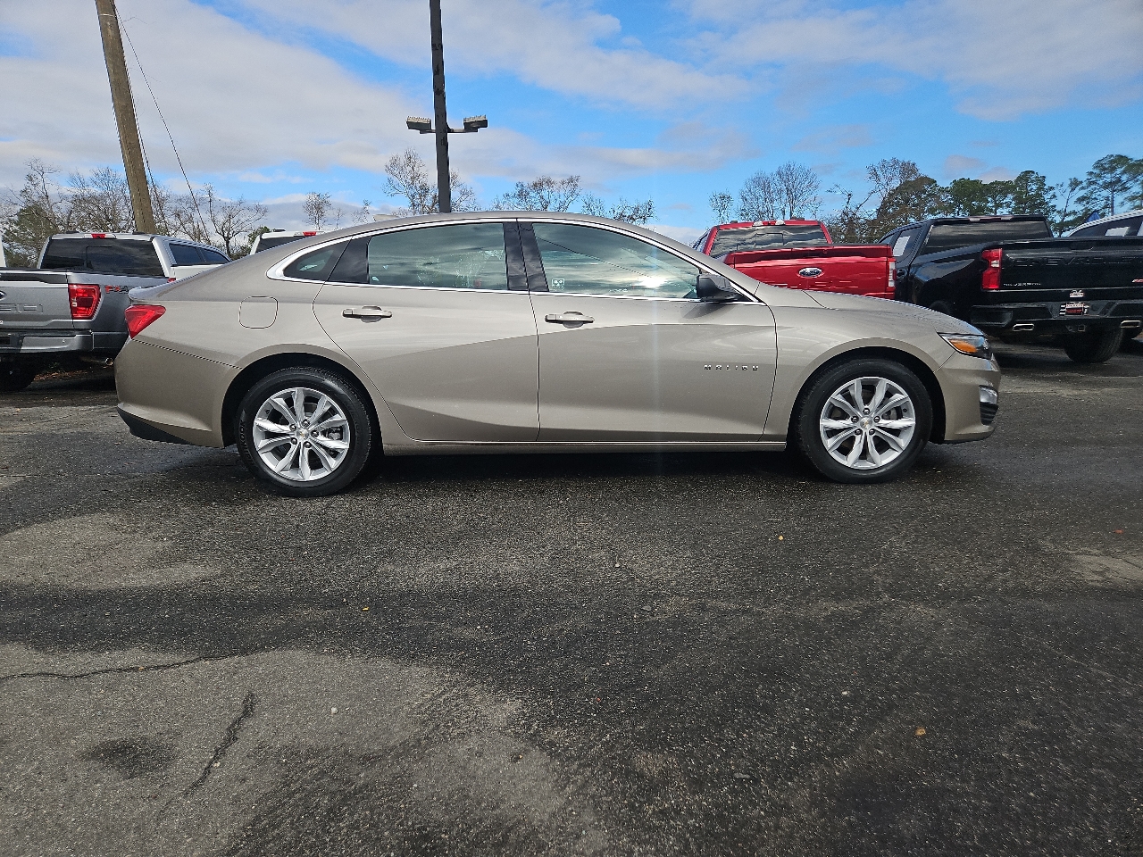 2024 Chevrolet Malibu 4dr Sdn 1LT