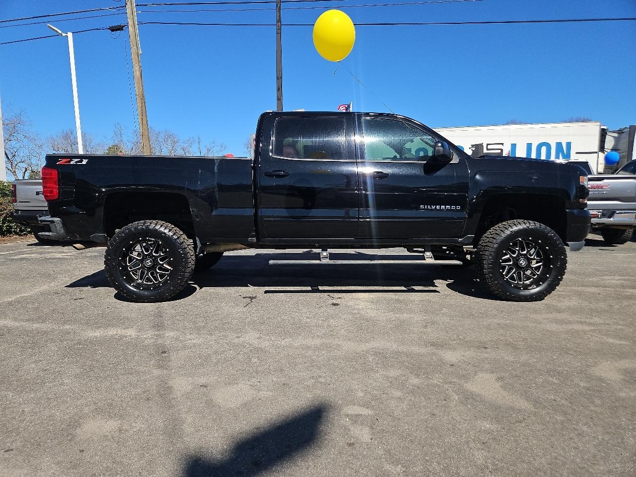 2018 Chevrolet Silverado 1500 4WD Crew Cab 153.0" LT w/2LT
