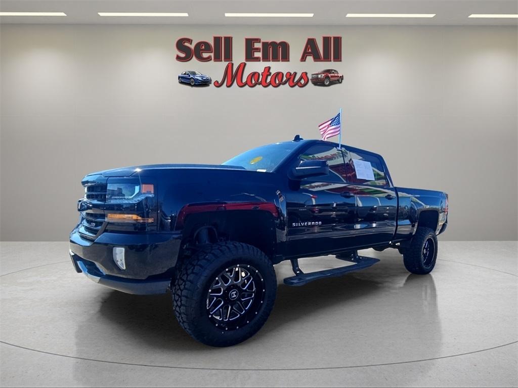 2018 Chevrolet Silverado 1500 4WD Crew Cab 153.0" LT w/2LT