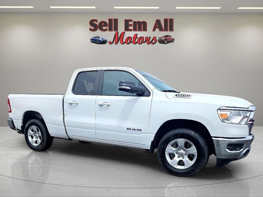 RAM 1500 Big Horn 4x4 Quad Cab 6'4" Box 2022