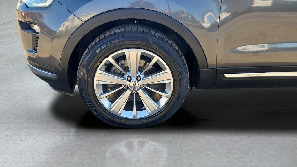 Ford Explorer Limited FWD 2019