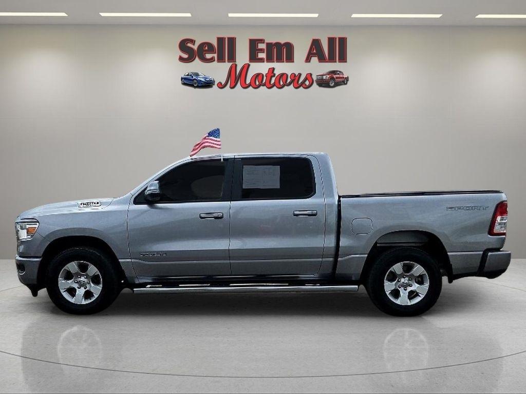 RAM 1500 Big Horn 4x2 Crew Cab 5'7" Box 2022