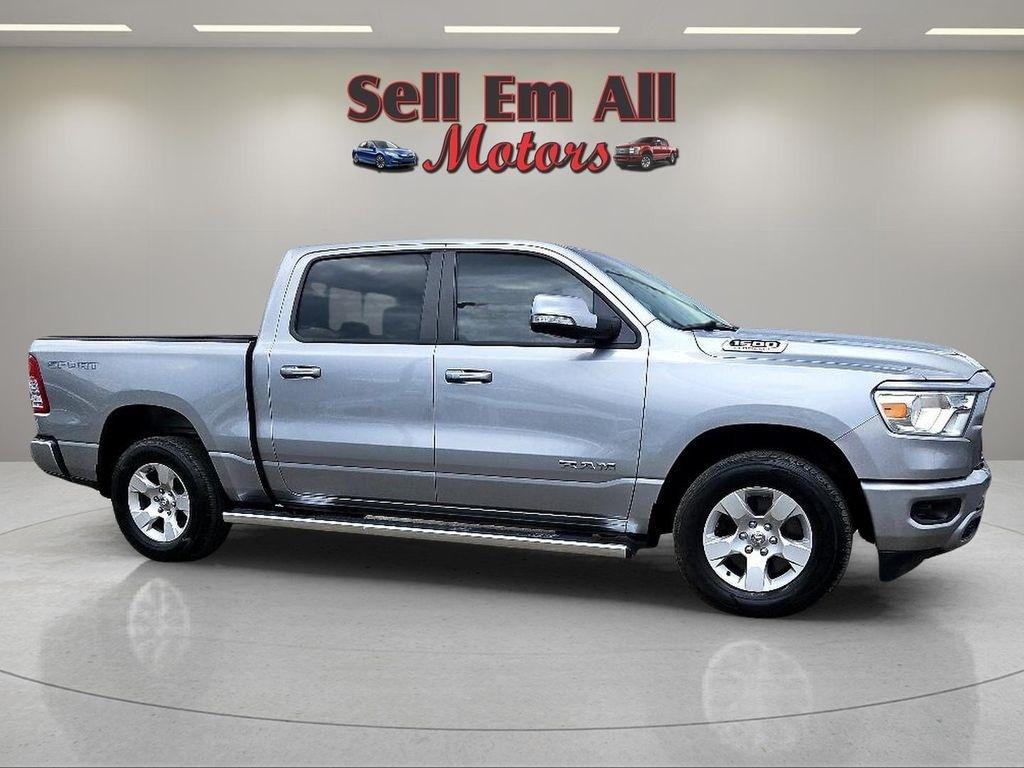 RAM 1500 Big Horn 4x2 Crew Cab 5'7" Box 2022
