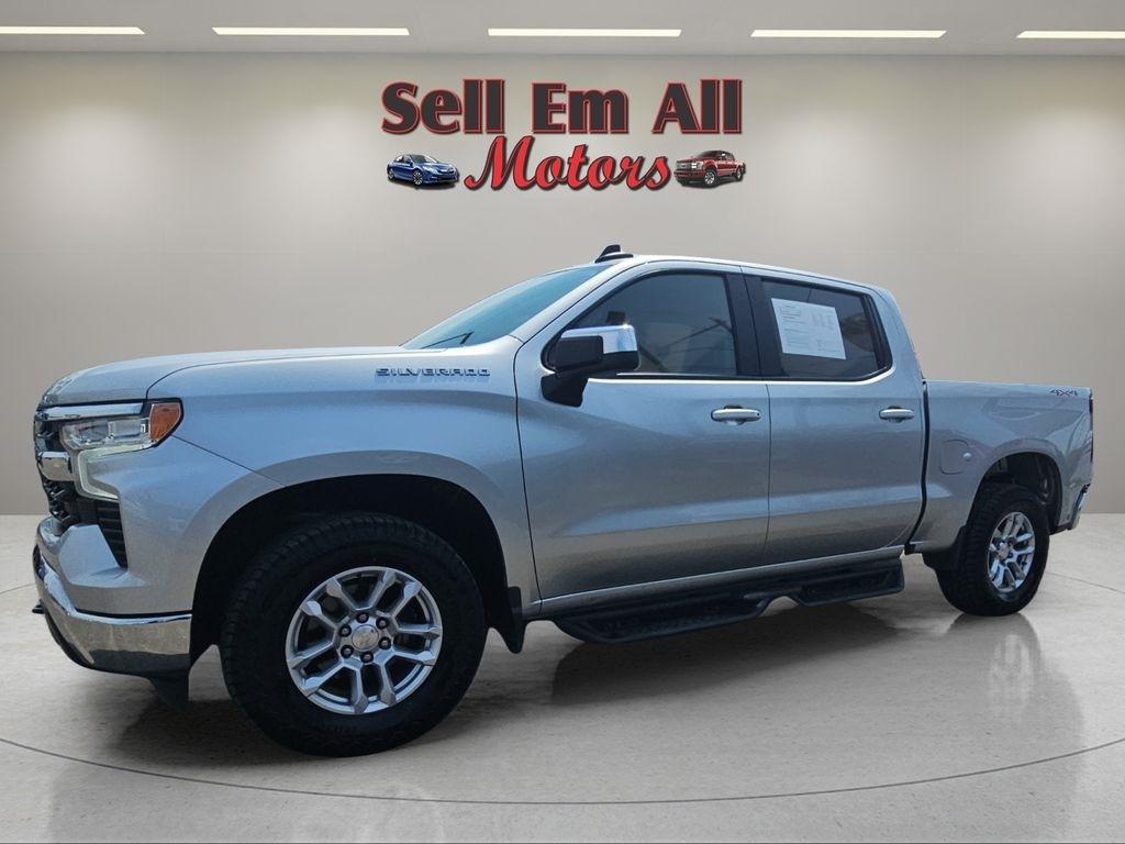 2022 Chevrolet Silverado 1500 4WD Crew Cab 147" LT w/1LT