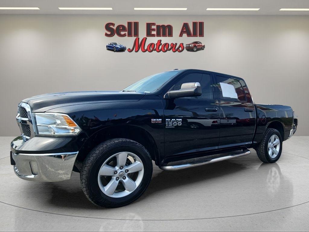 2021 RAM 1500 Classic Tradesman 4x4 Crew Cab 5'7" Box