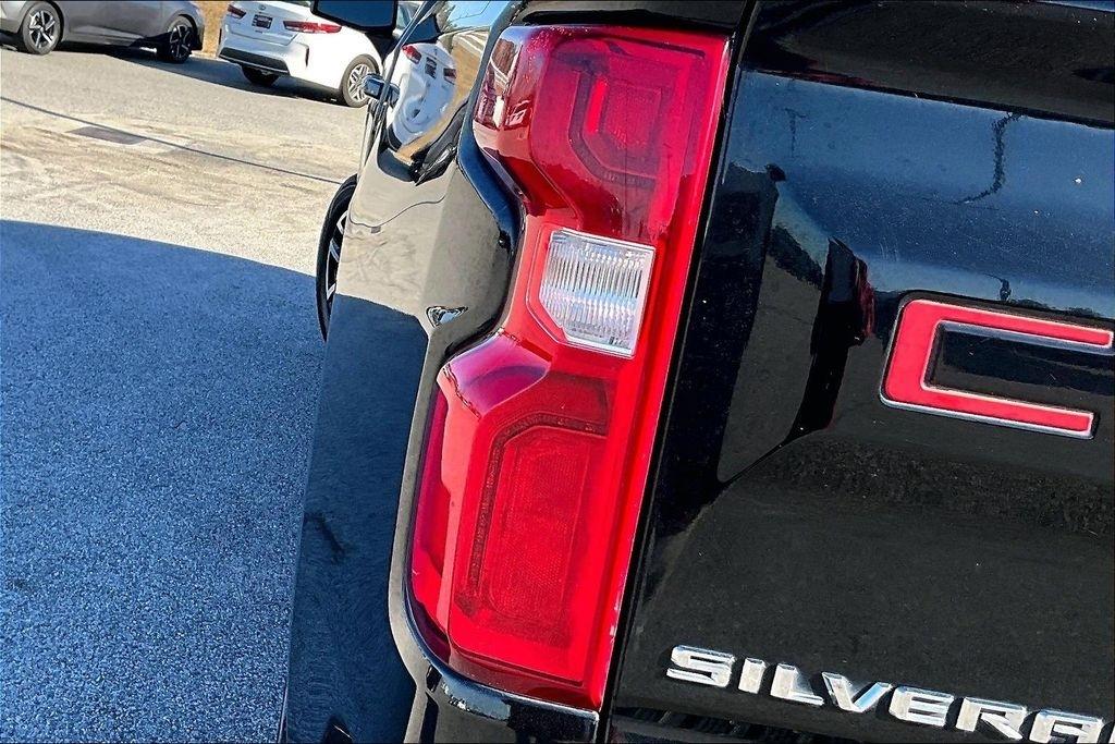 Chevrolet Silverado 1500 4WD Crew Cab 147" LT Trail Boss 2019