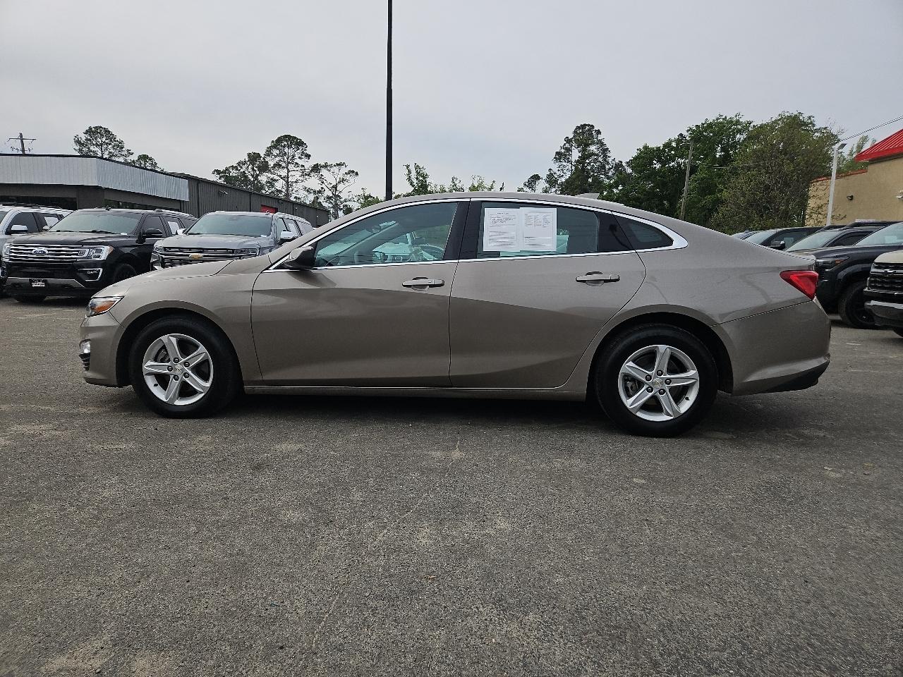 2023 Chevrolet Malibu 4dr Sdn 1LT