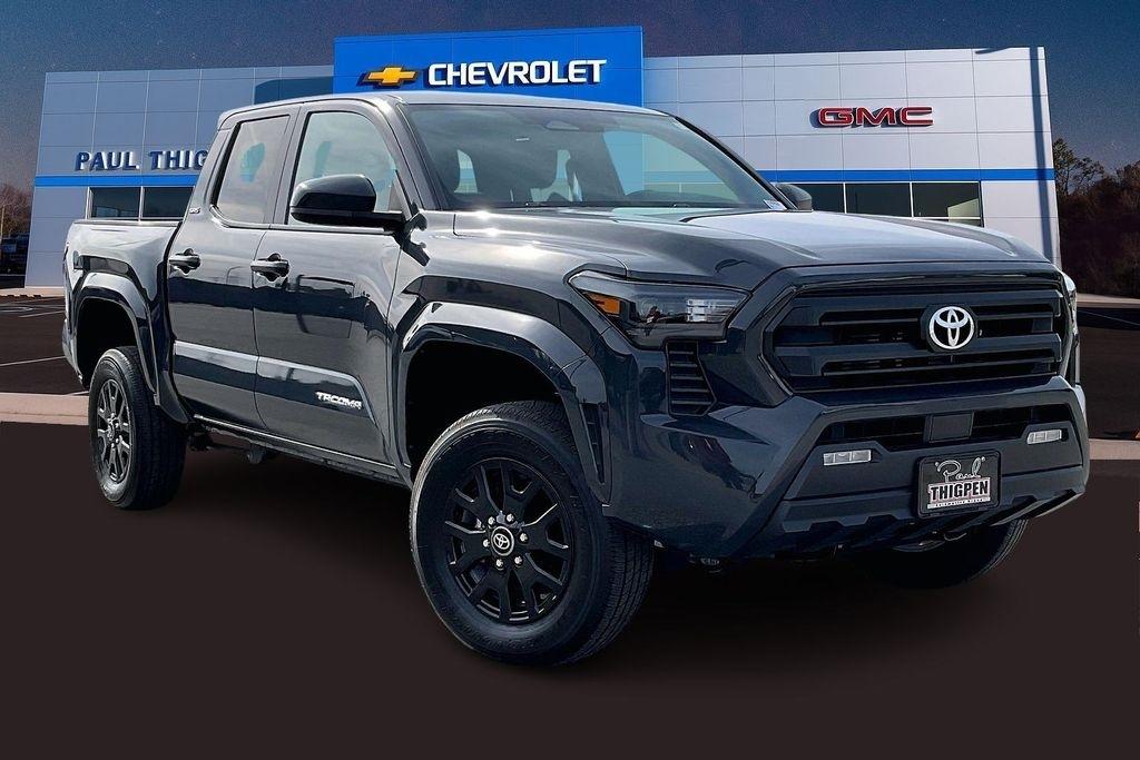 Toyota Tacoma 2WD TRD Sport Double Cab 5' Bed AT (Natl) 2025