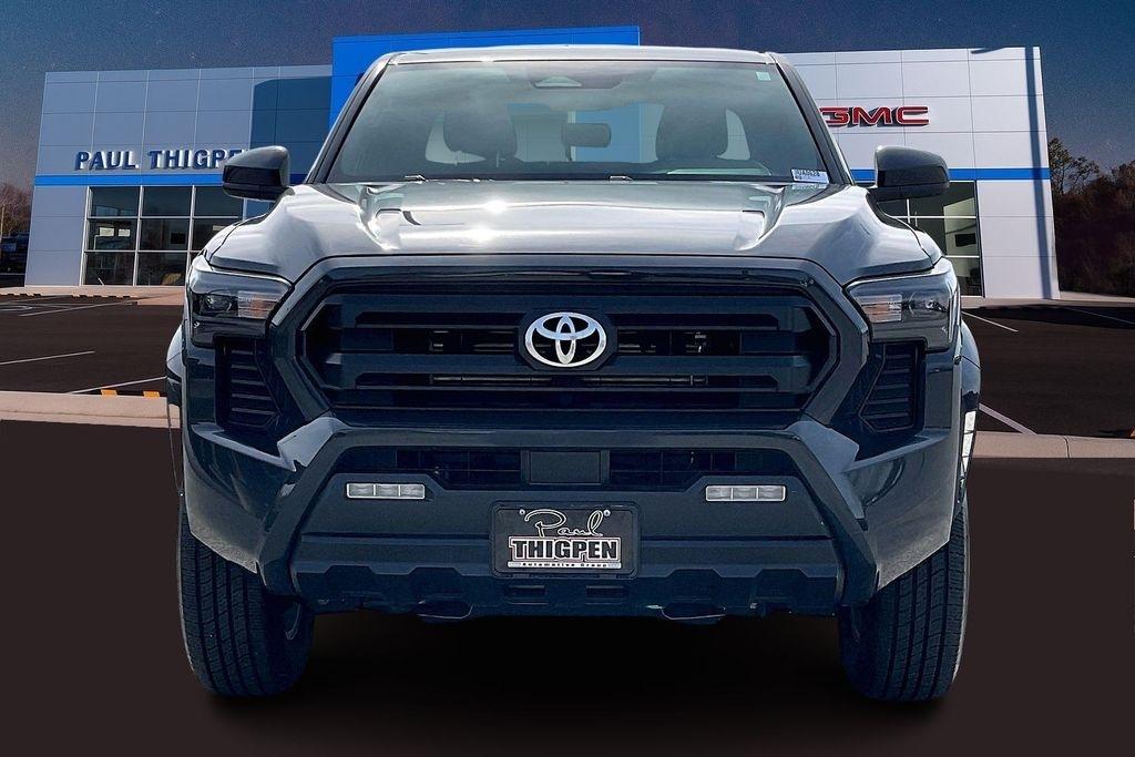 Toyota Tacoma 2WD TRD Sport Double Cab 5' Bed AT (Natl) 2025