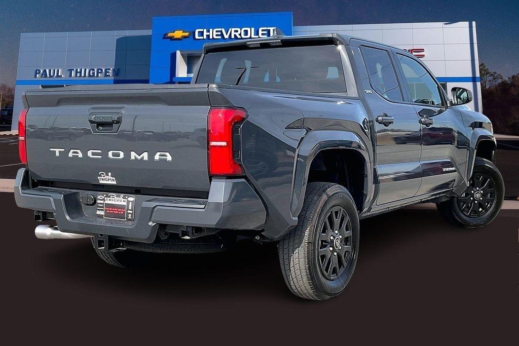 Toyota Tacoma 2WD TRD Sport Double Cab 5' Bed AT (Natl) 2025